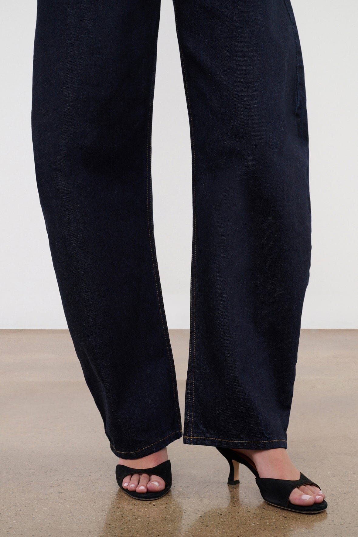 Jackson Barrel Jean | Indigo
