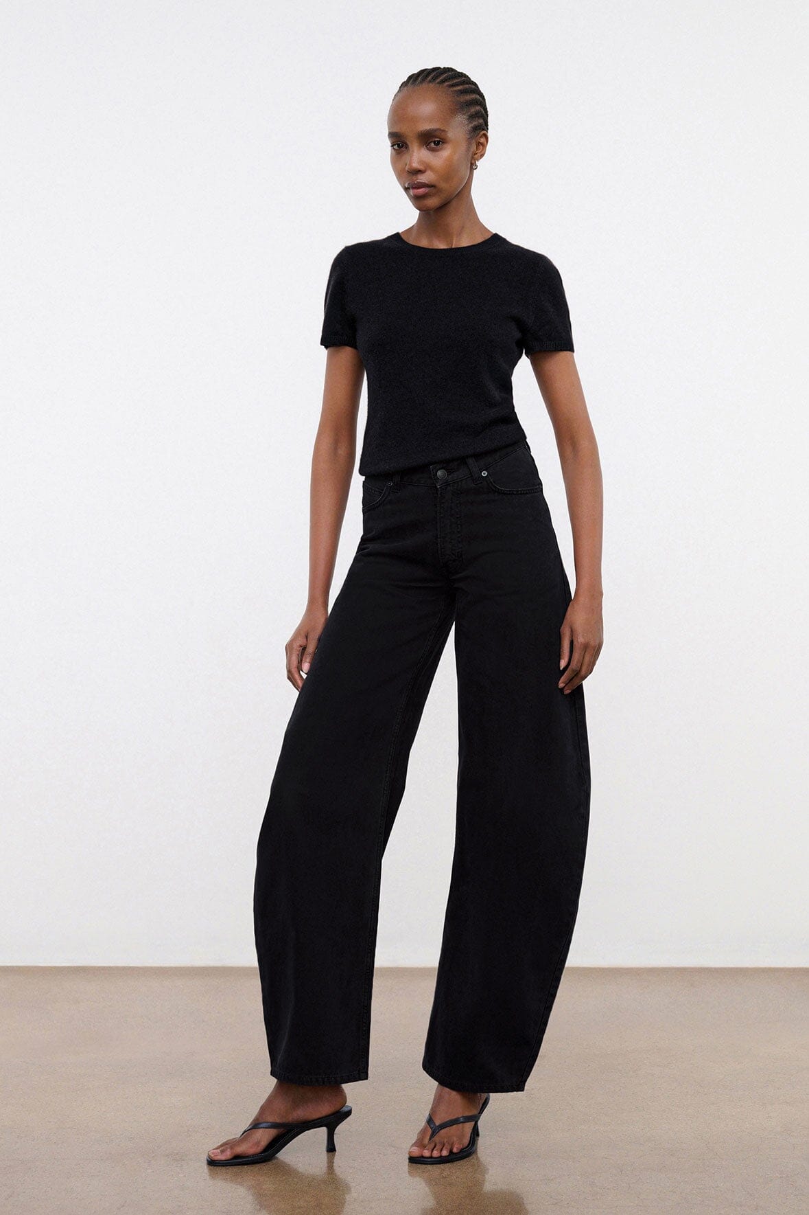 Jackson Barrel Jean | Studded Black