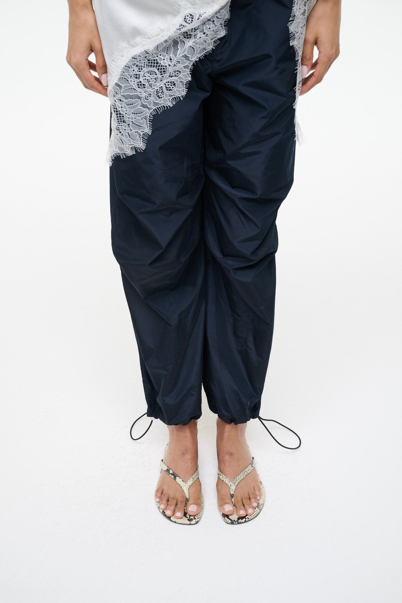 Freja Thong Sandal | White Snake