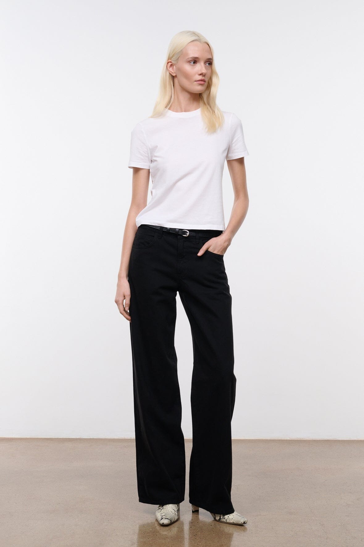 Gus Relaxed Jean | Black
