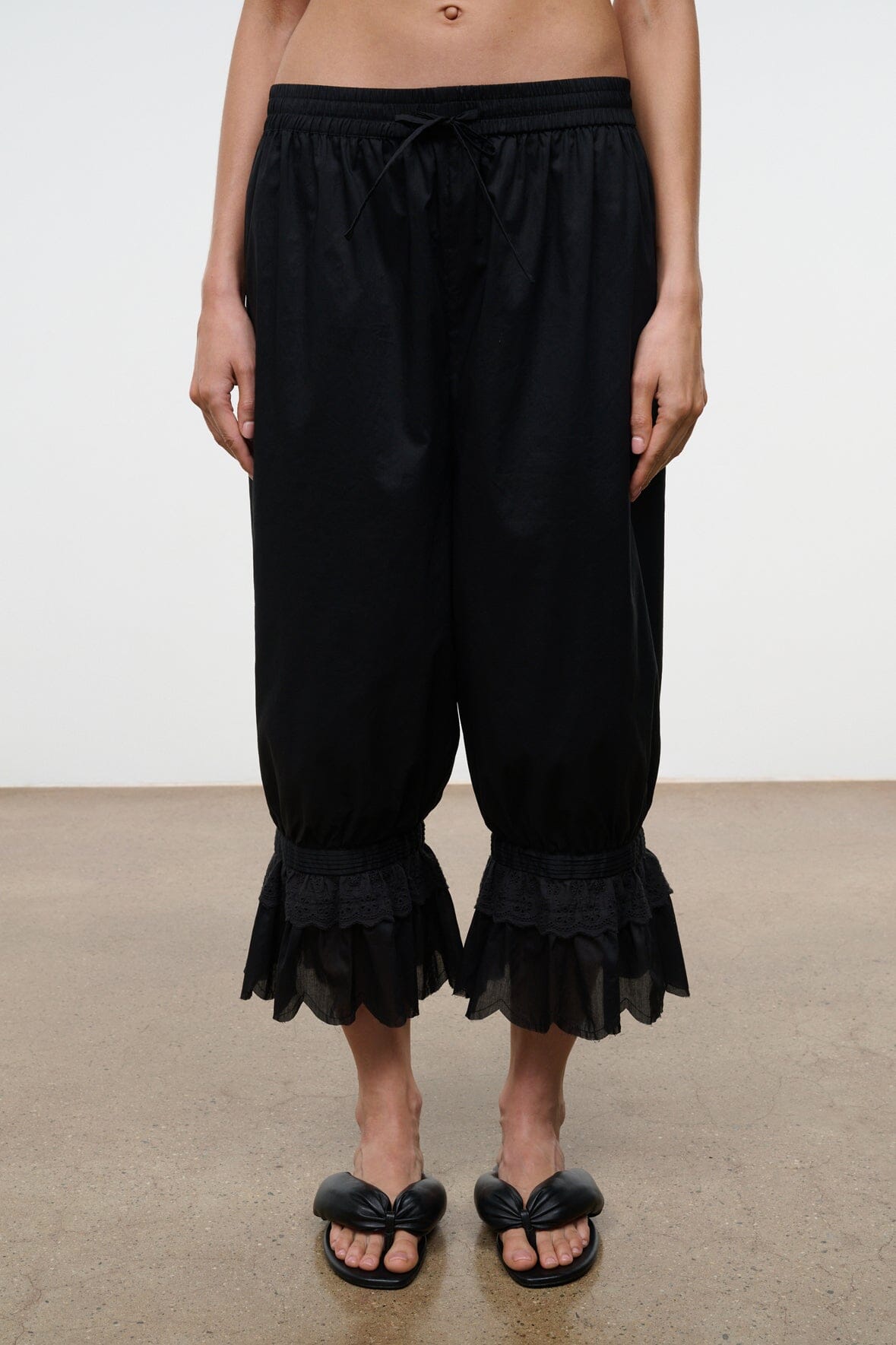 Juno Thong Sandal | Black