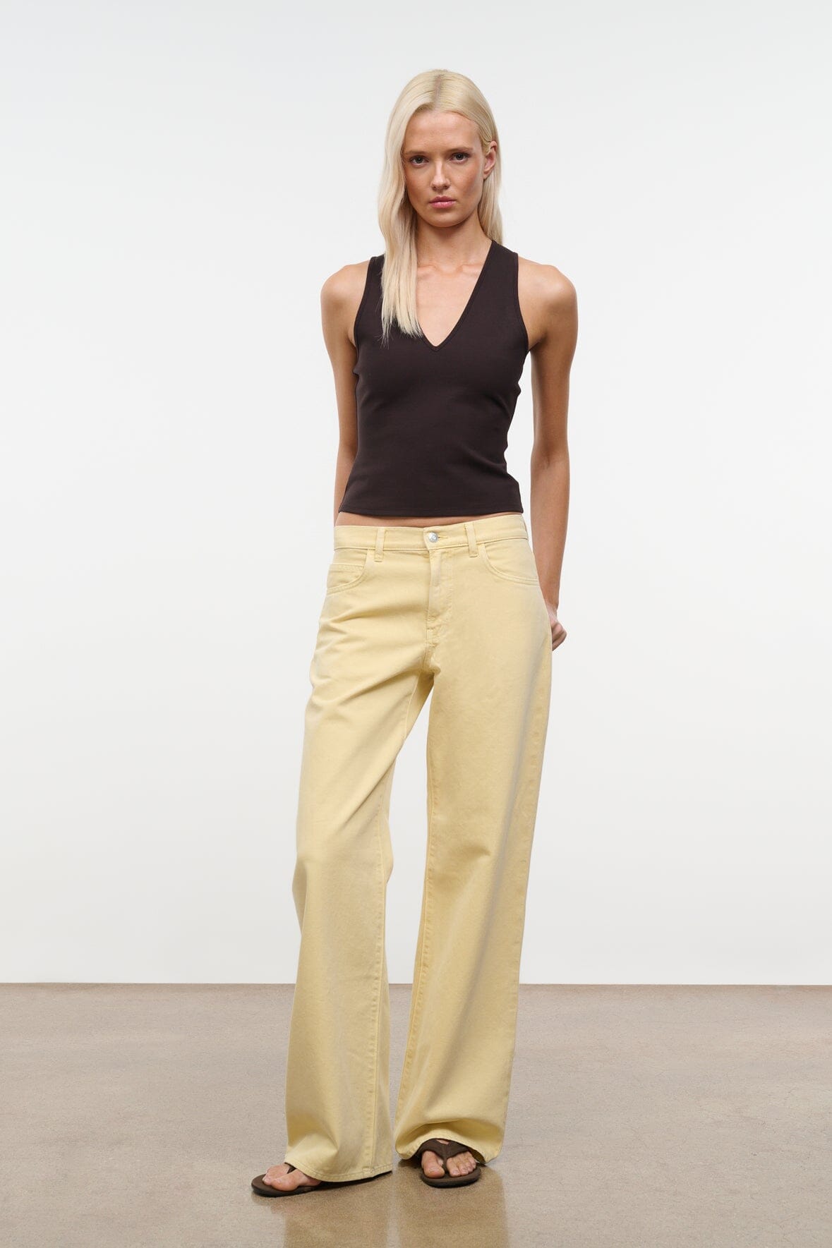 Gus Relaxed Jean | Butter