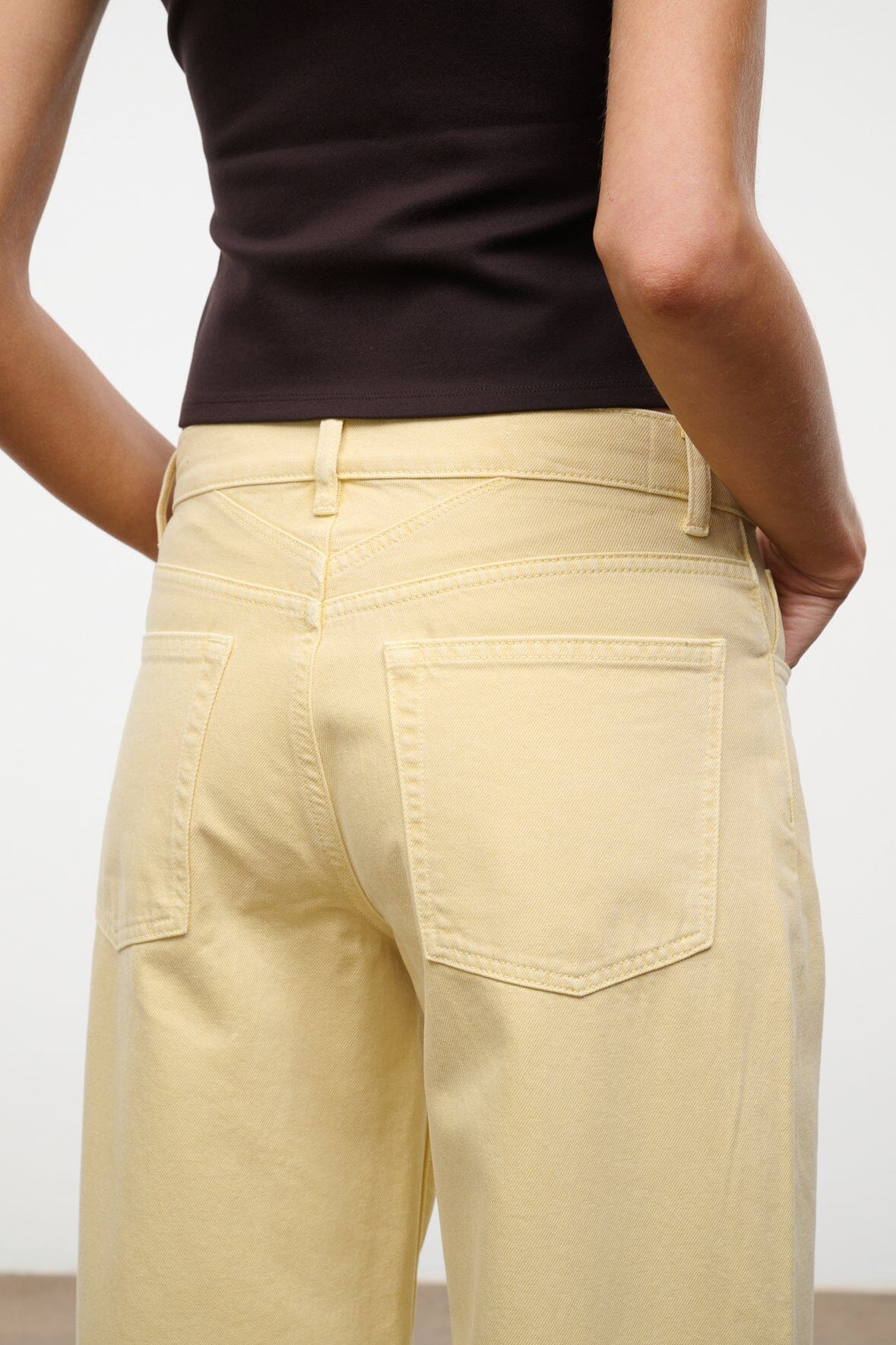 Gus Relaxed Jean | Butter