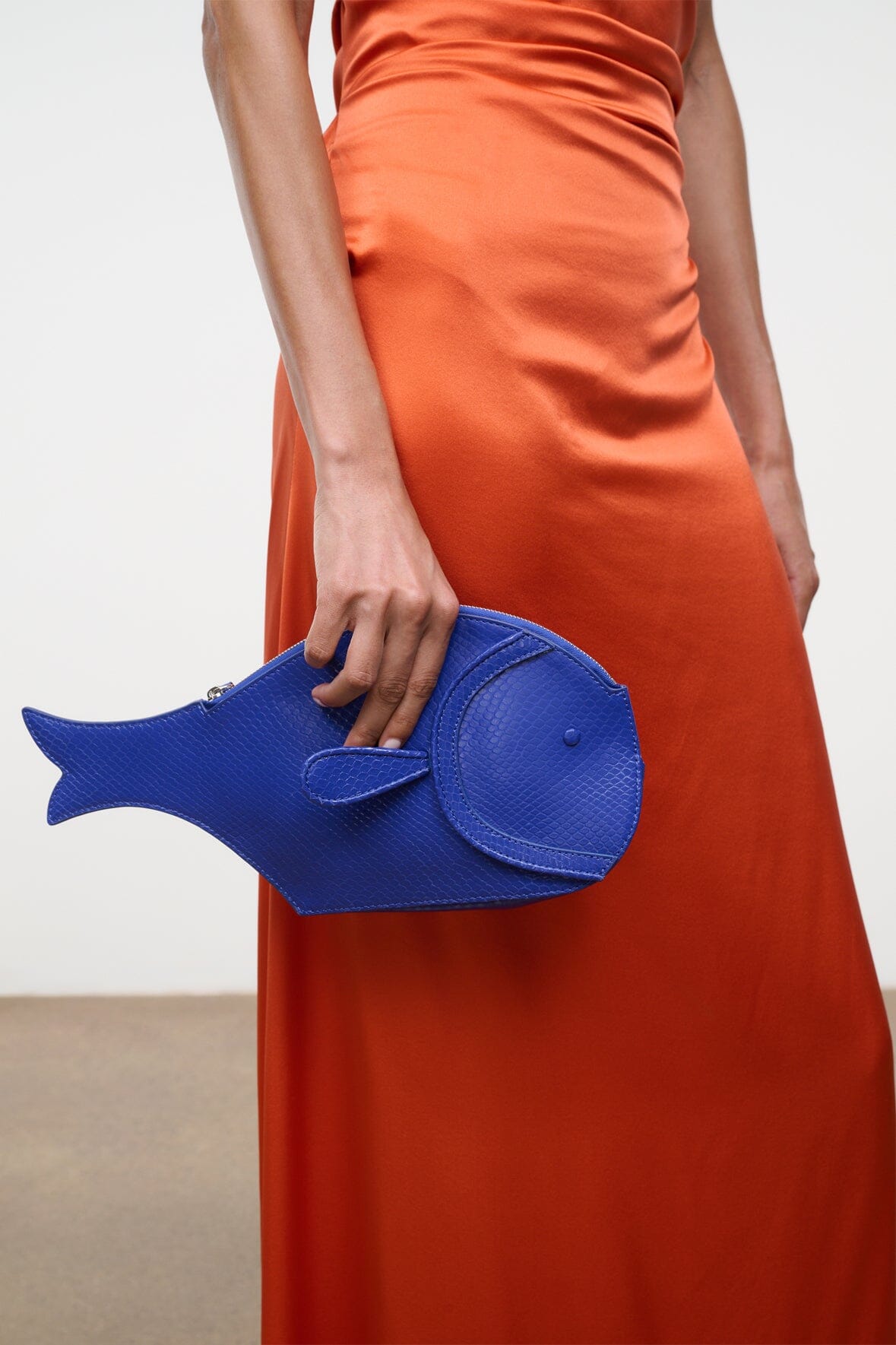 Pesce Clutch | Cobalt