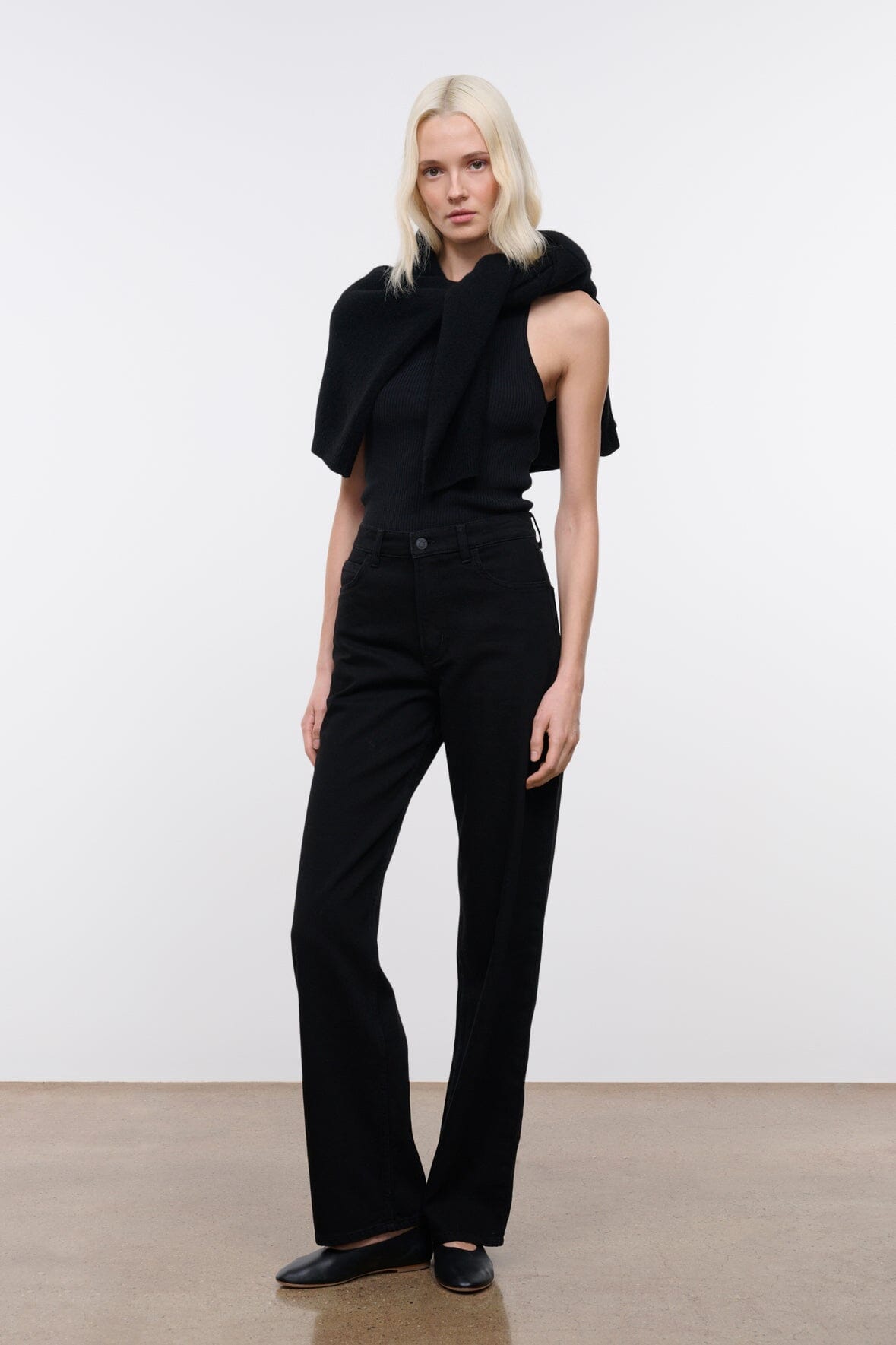 Leo High - Rise Jean | Black