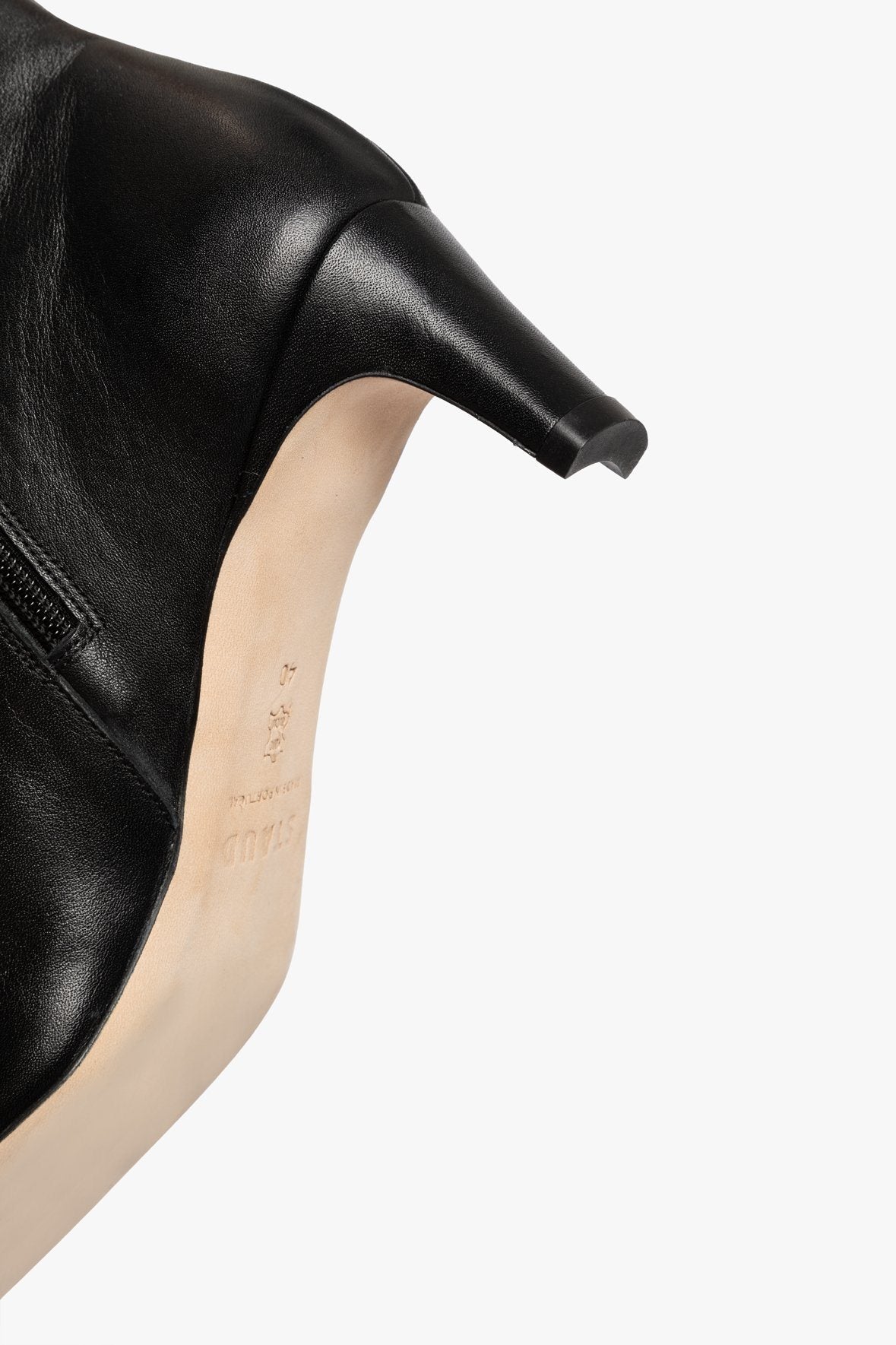 Wally Ankle Boot | Black