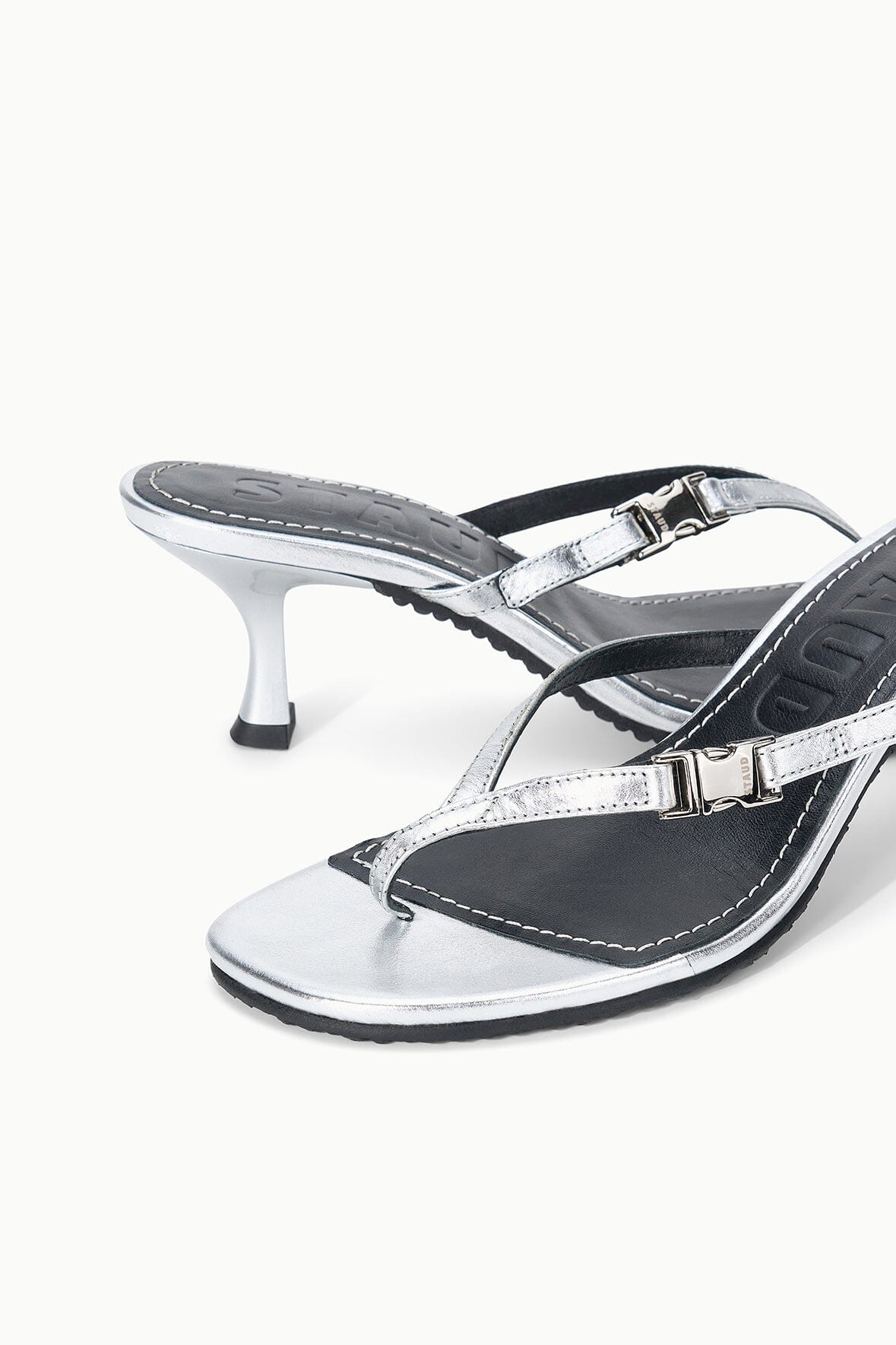 Flynn Kitten Heel | Silver