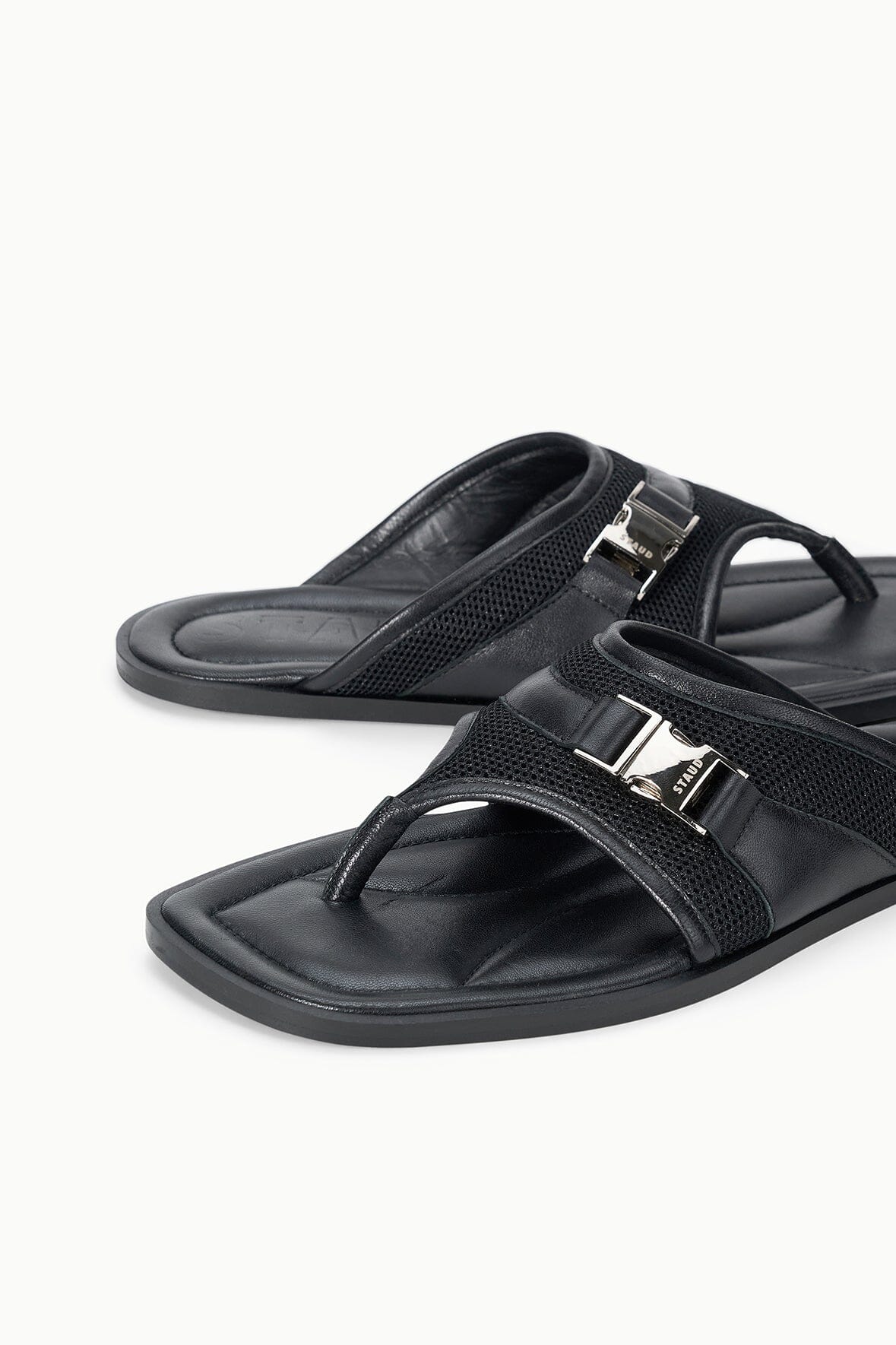 Kacey Thong Sandal | Black