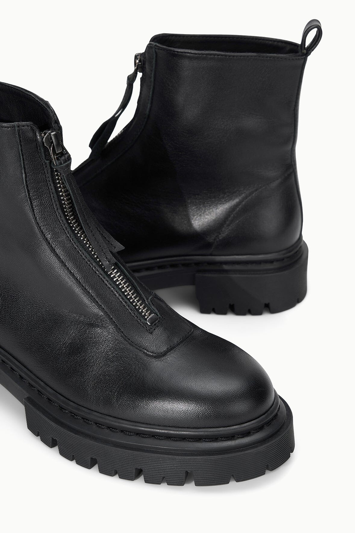 Miles Zip Ankle Boot | Black